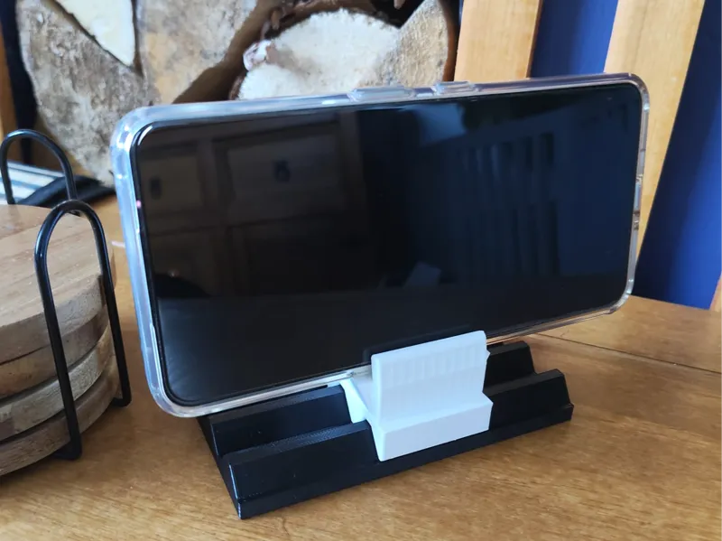 Moku Phone Stand