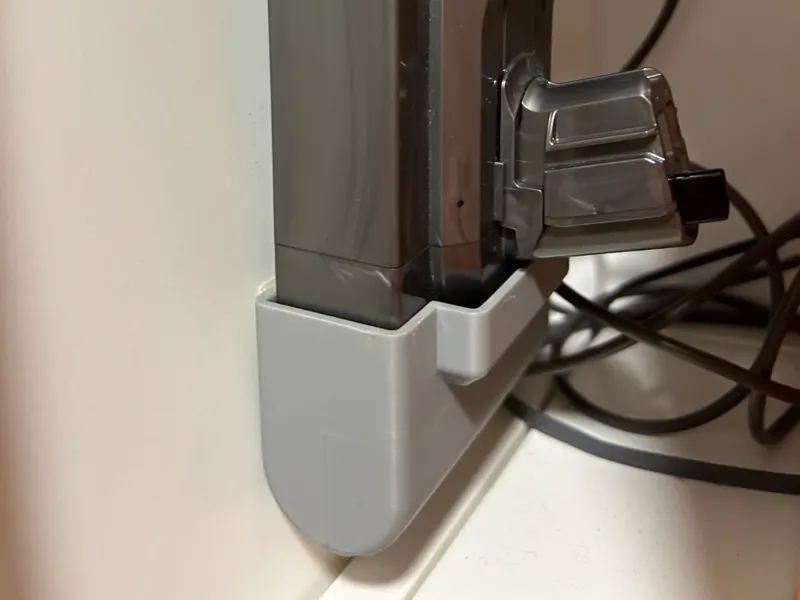 Dyson V15 battery holder (refined V1)