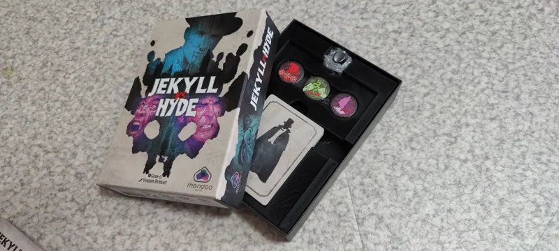 Jekyll & Hide Box Insert (Std/Sleeved)