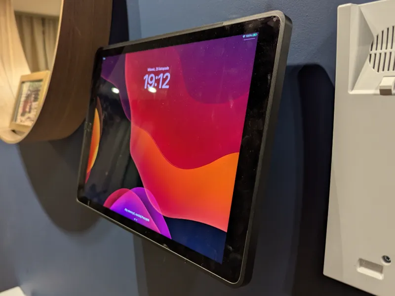 iPad Pro 12.9" 1gen Wall Mount