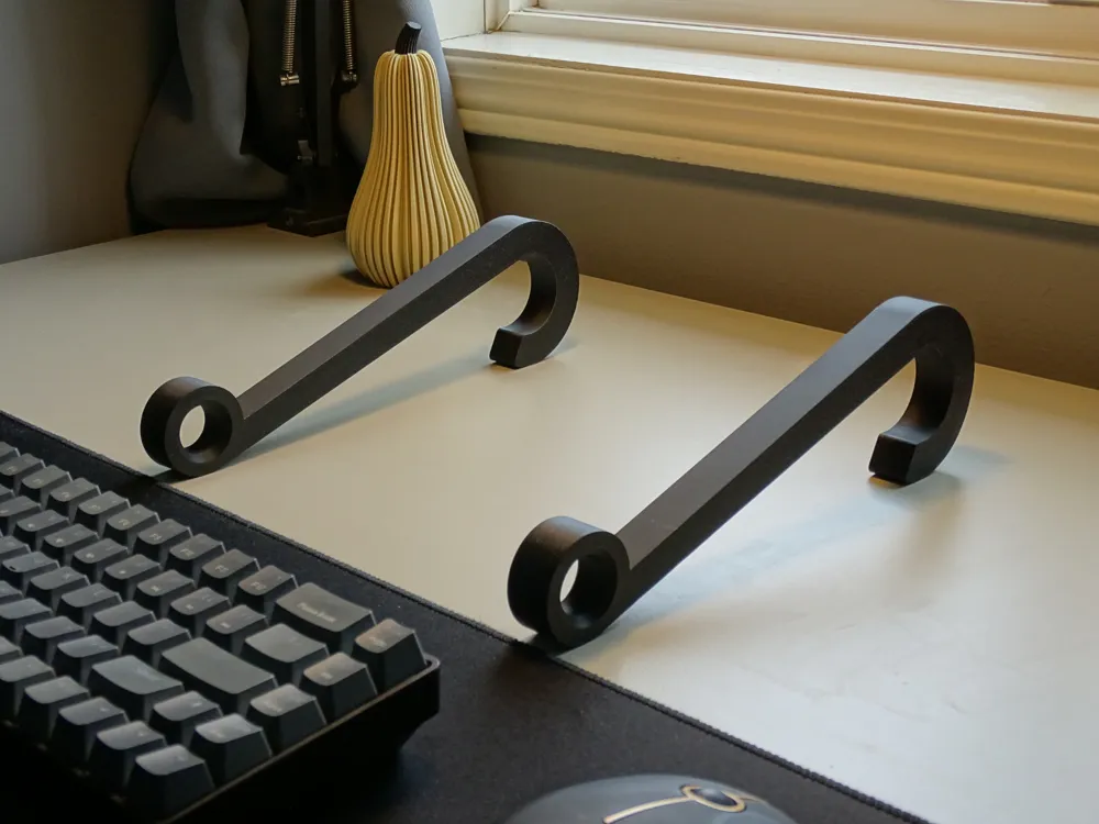 Notepad Raiser Laptop Riser - Clicks Together for Easy Storage by printablegoods ...