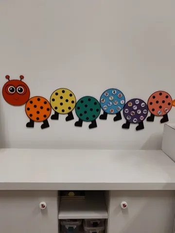 Modelo para impresión 3D: Puzzle Caterpillar — vista de referencia 2