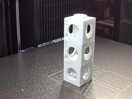 Cubo de Calibración Pro: ¡Mide, Juega y Aprende!