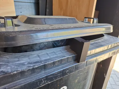bin opener push opener (bottle opener) trash bin opener ventilation