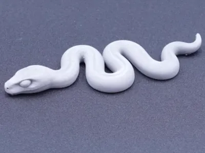 Display model of a slithering snake
