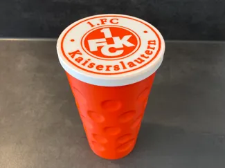 Deckel mit FCK DFB-Pokalfinalshirt Logo