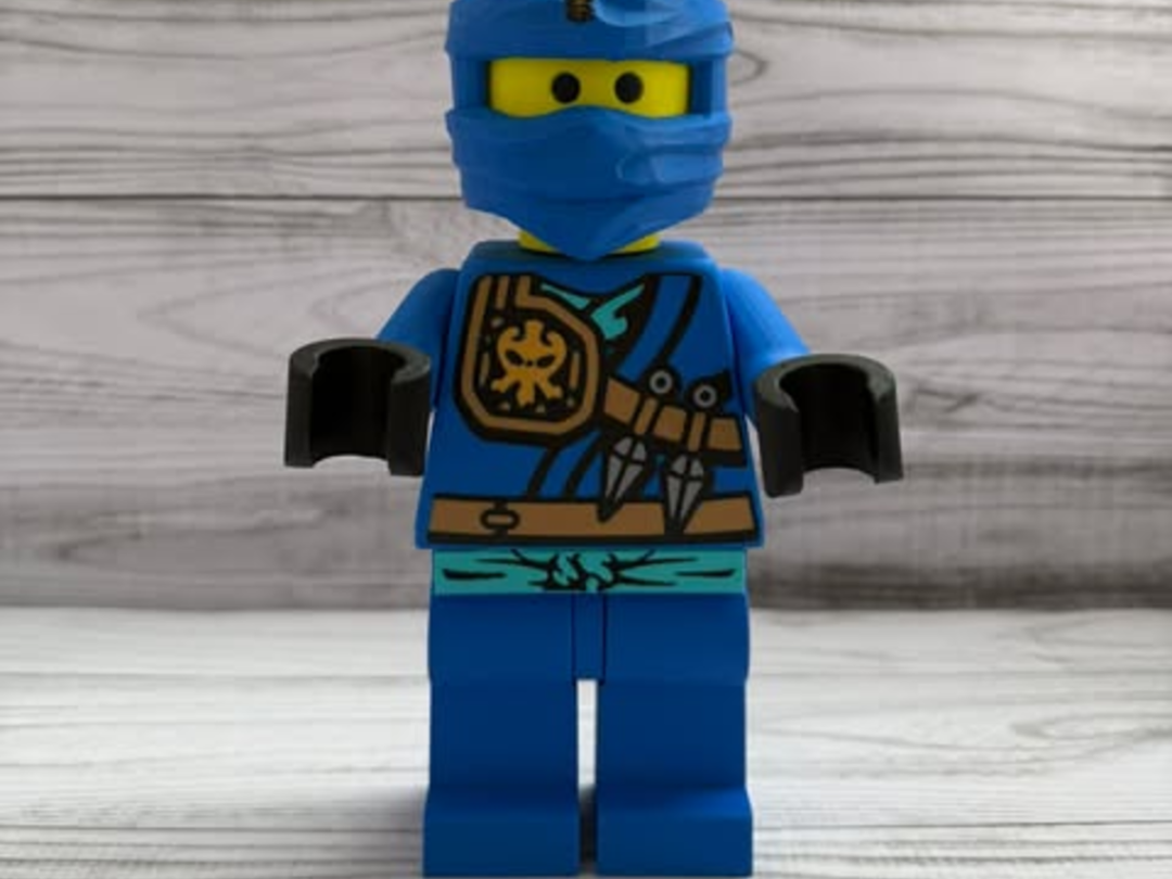 Blue Ninja Brick Man – 21cm Display Figure