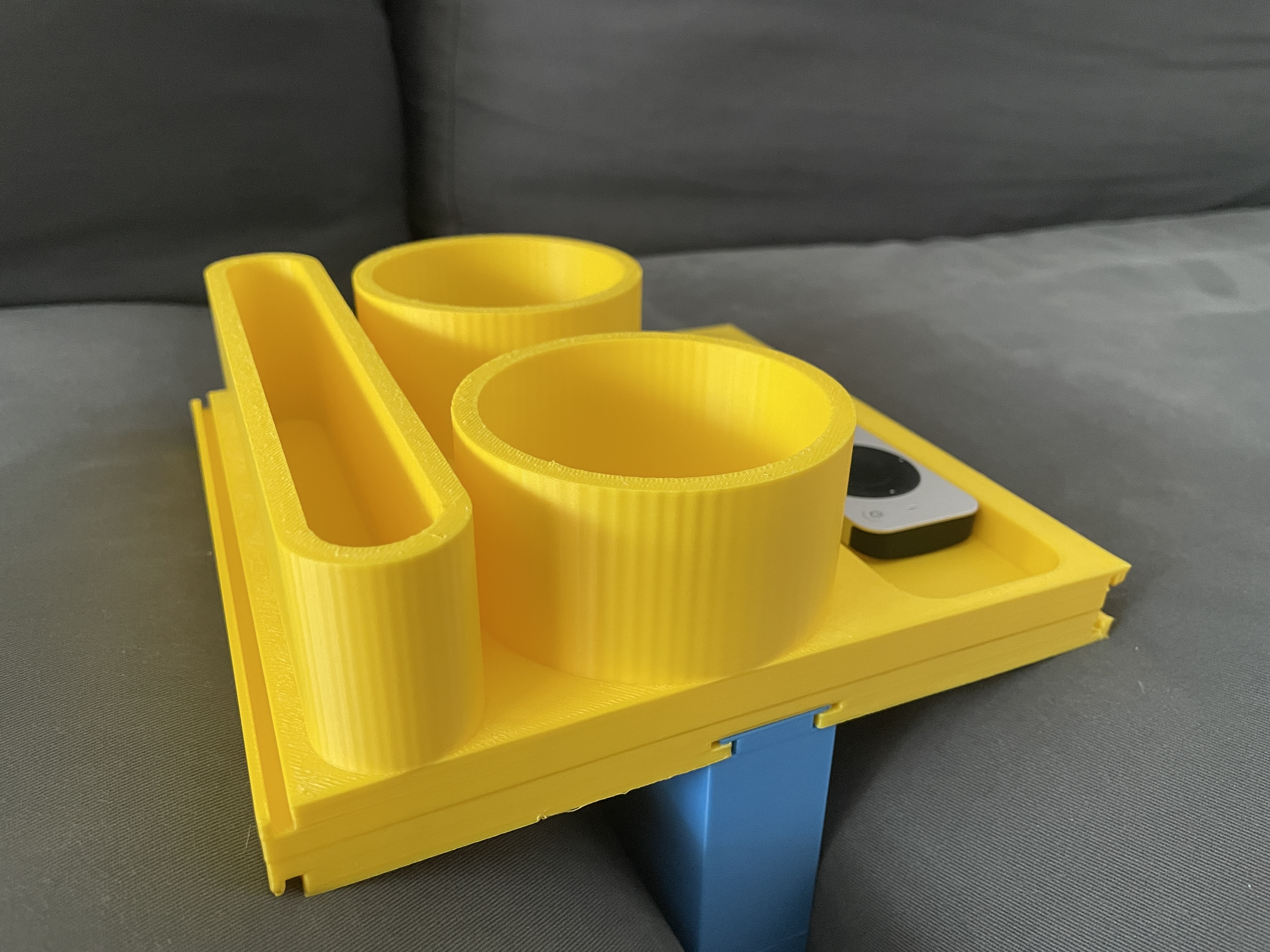 Miniatura 3 do modelo 3D Couch Console