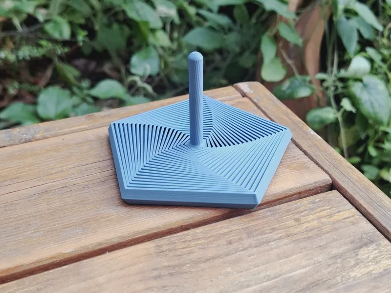 Pentagon Twist Fidget - with handle