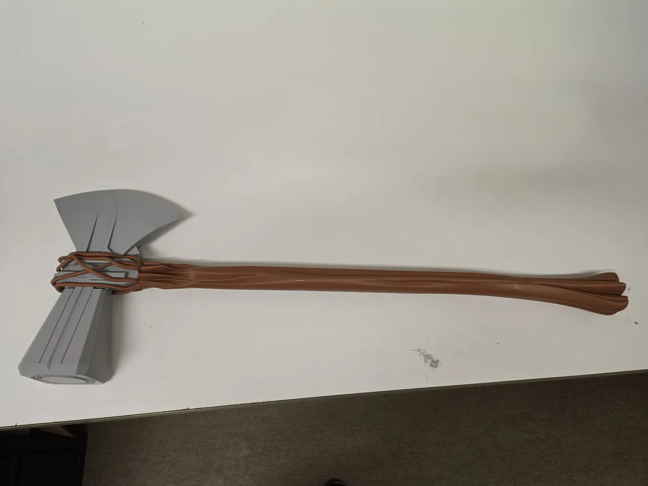 Stormbreaker – Thor’s Axe - Full size view 3