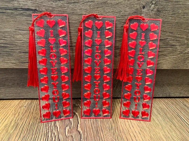 Bookmark On Fabric - Hearts (I LOVE YOU)