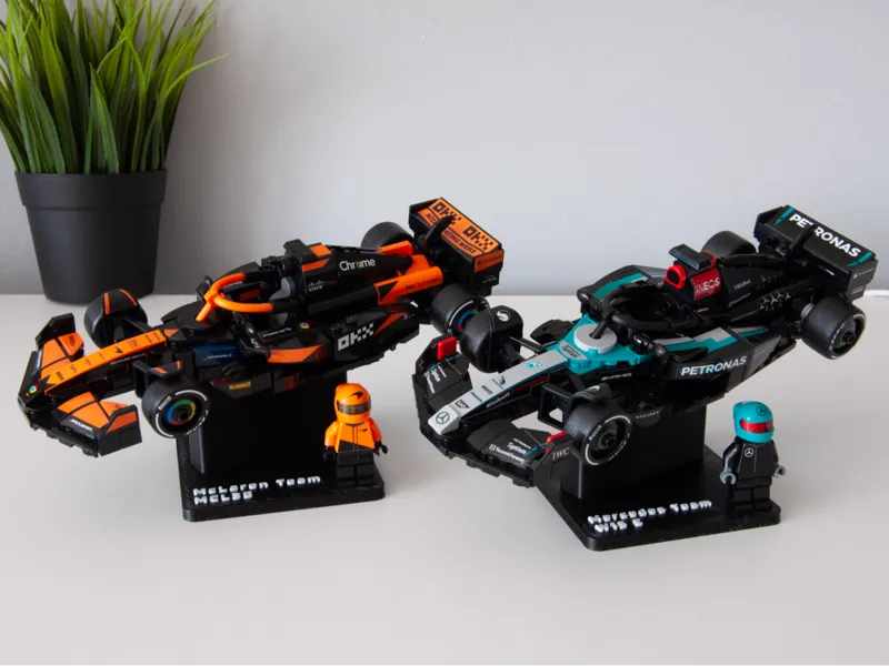 Display stand all F1 Speed Champions with car name