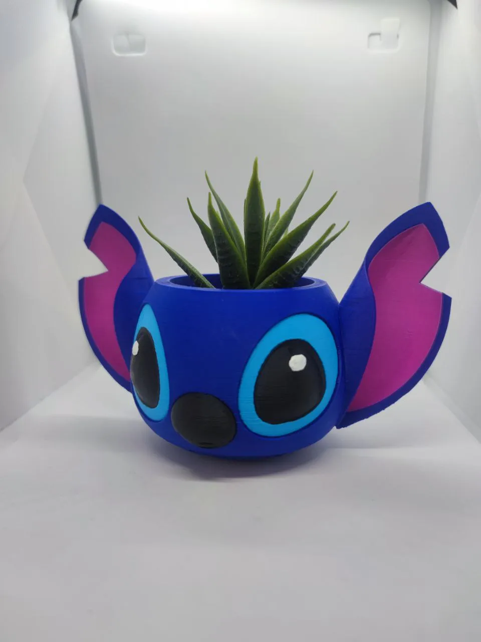 Stitch Planter view 2
