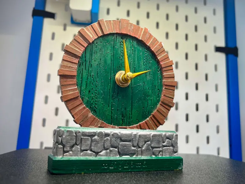 Lord Of The Rings - Bag End Door Clock