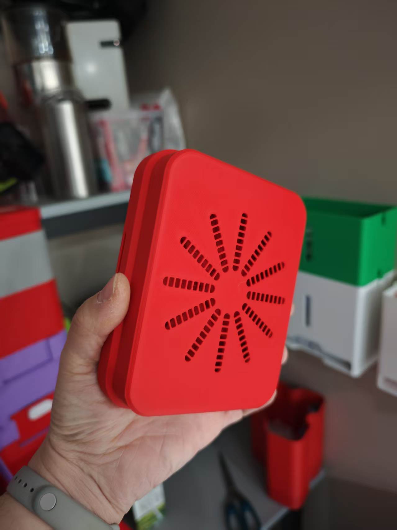 Miniatura 2 do modelo 3D 猫粮盆壁挂模块组合，可堆叠扩容