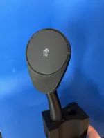 Amazon Basics Qi Magsafe head