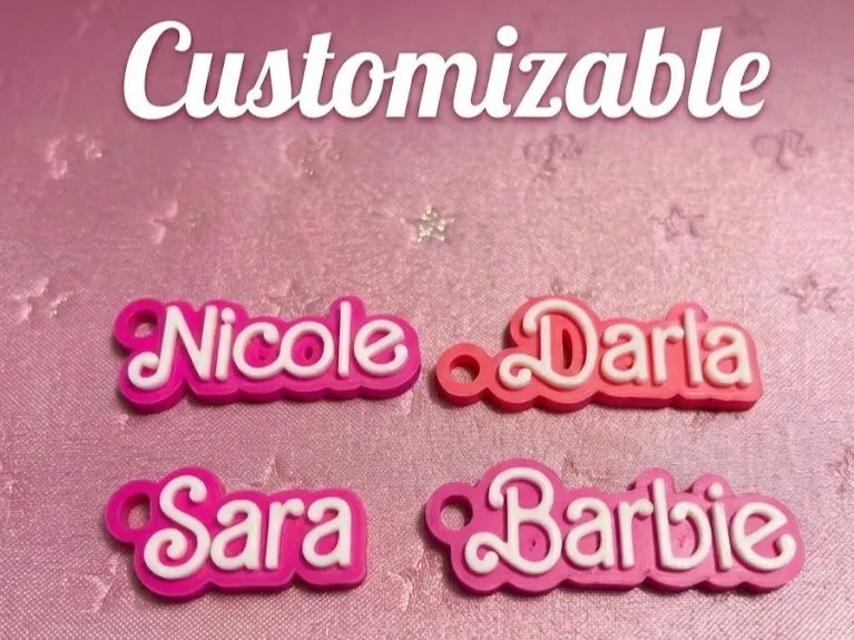Llavero: Keyring Dolly Font. Referencia del modelo original.