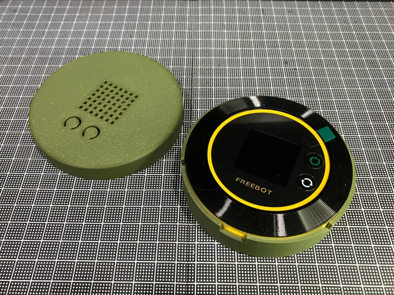 macaroon freebot se1 case