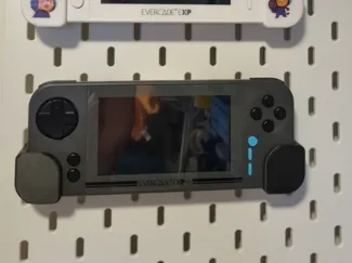 Evercade EXP Ikea Skadis mount