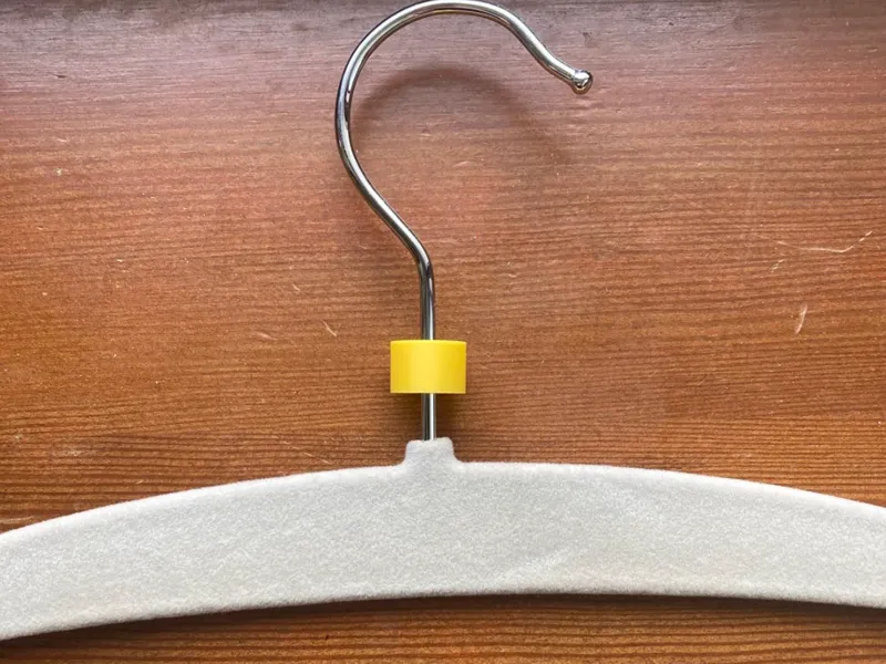 Clothes hanger divider