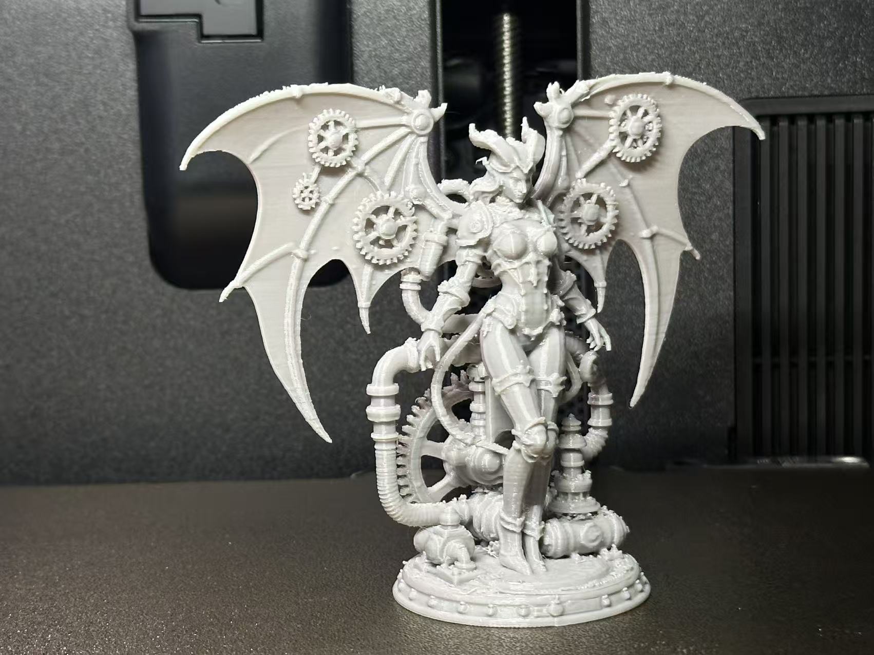 Miniatura 1 do modelo 3D 蒸汽机械恶魔女王