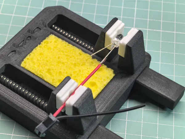 https://makerworld.bblmw.com/makerworld/model/USf2c3f63ff5de37/design/eca31fedf679a6d9.jpg