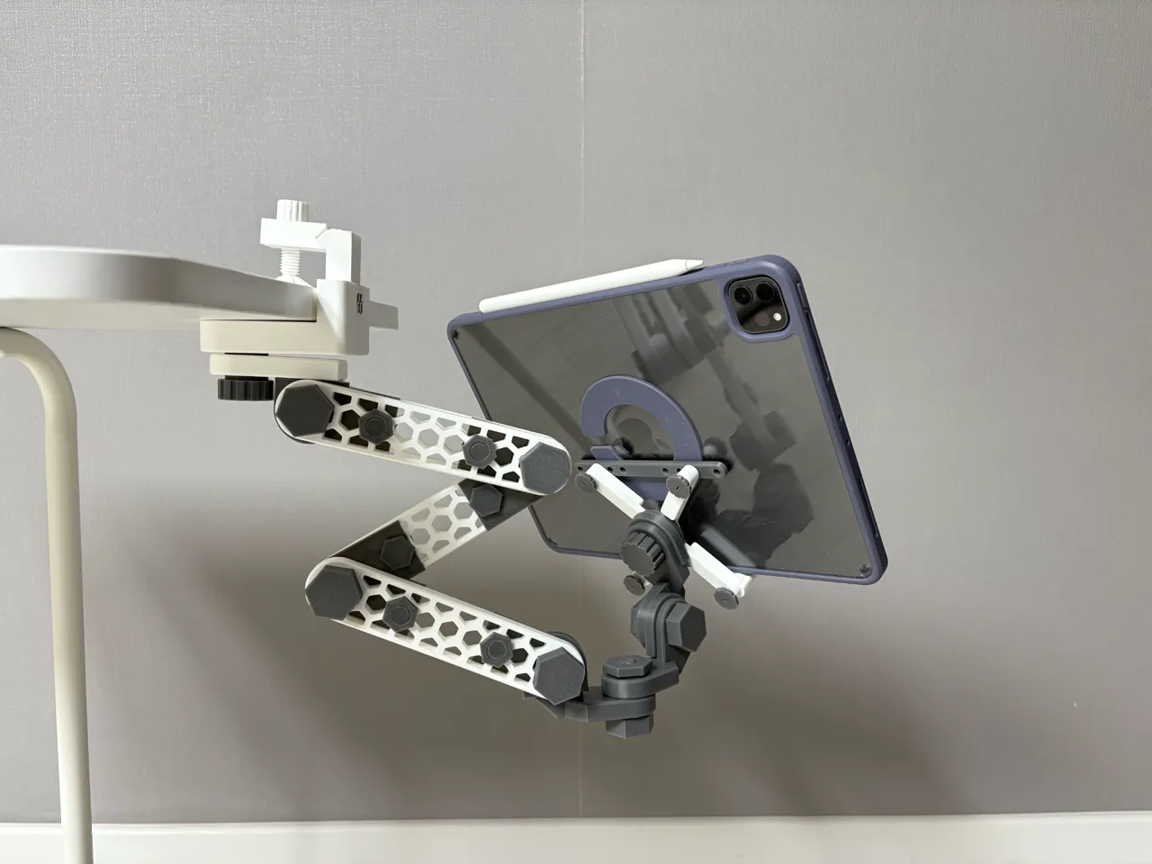 Adjustable Modular Tablet/Phone Holder view 3