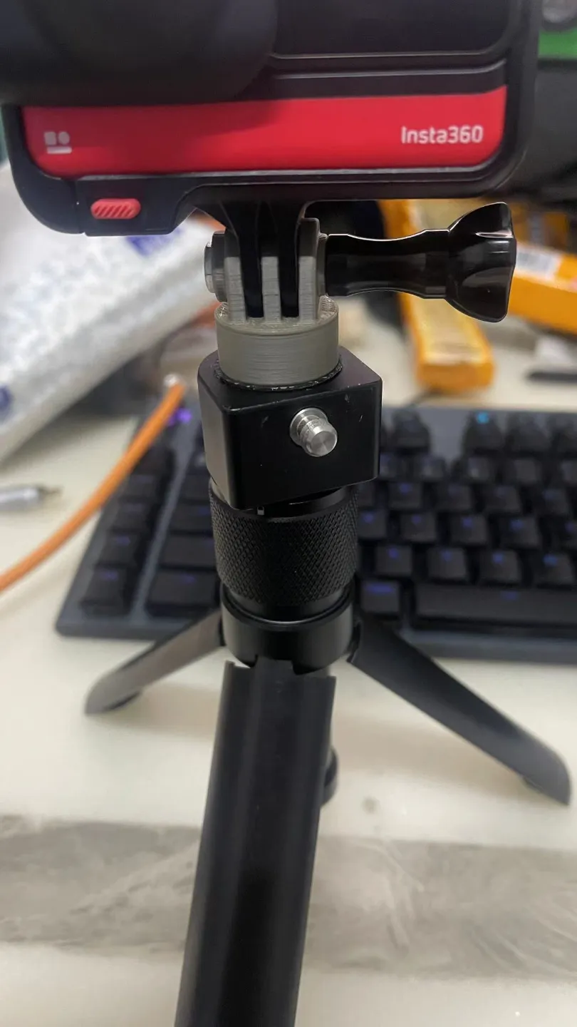 Base de fixation pour caméra sport