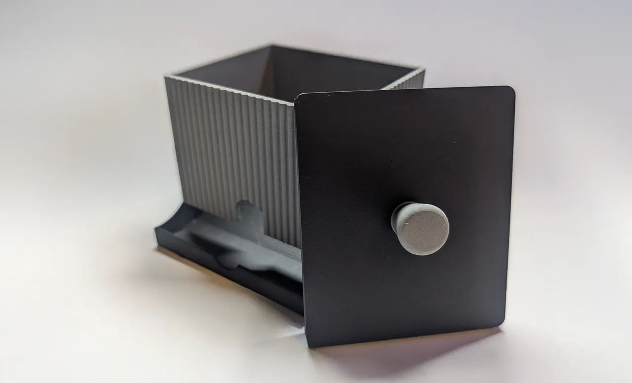 Q-Tip Holder/Dispenser view 3