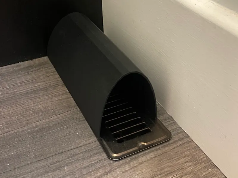 Side Vent Redirector Shroud for 10.5cm vent