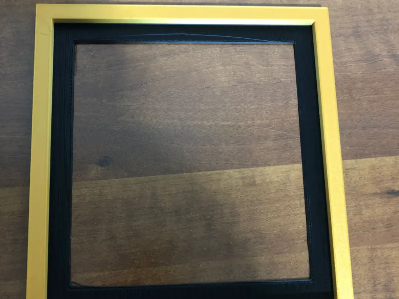Cornice 204x215 mm