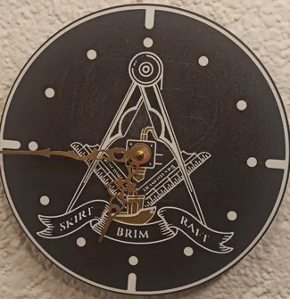 Freischmelzer Wanduhr