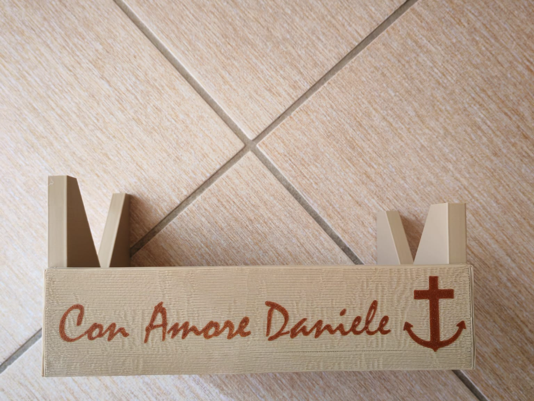Supporto veliero con targa personalizzata