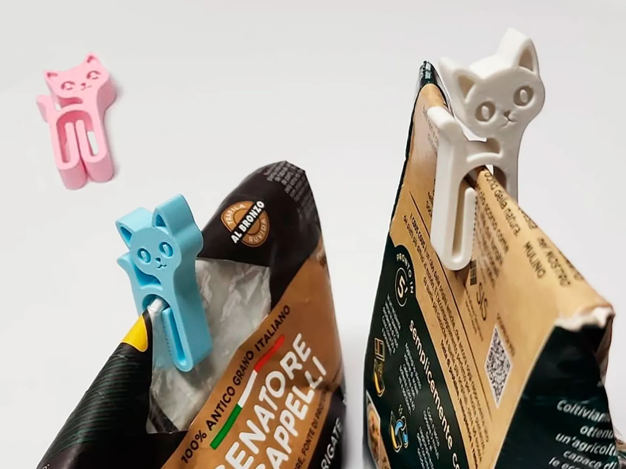 Mini Clip Cat - Close bags packages envelopes easy view 4