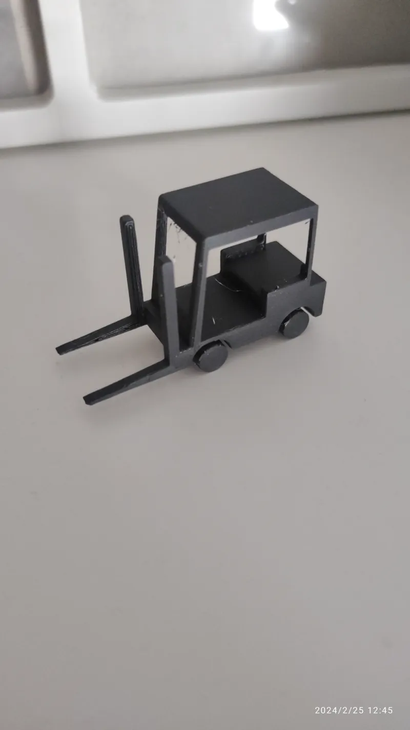 Gabelstapler / Forklifter