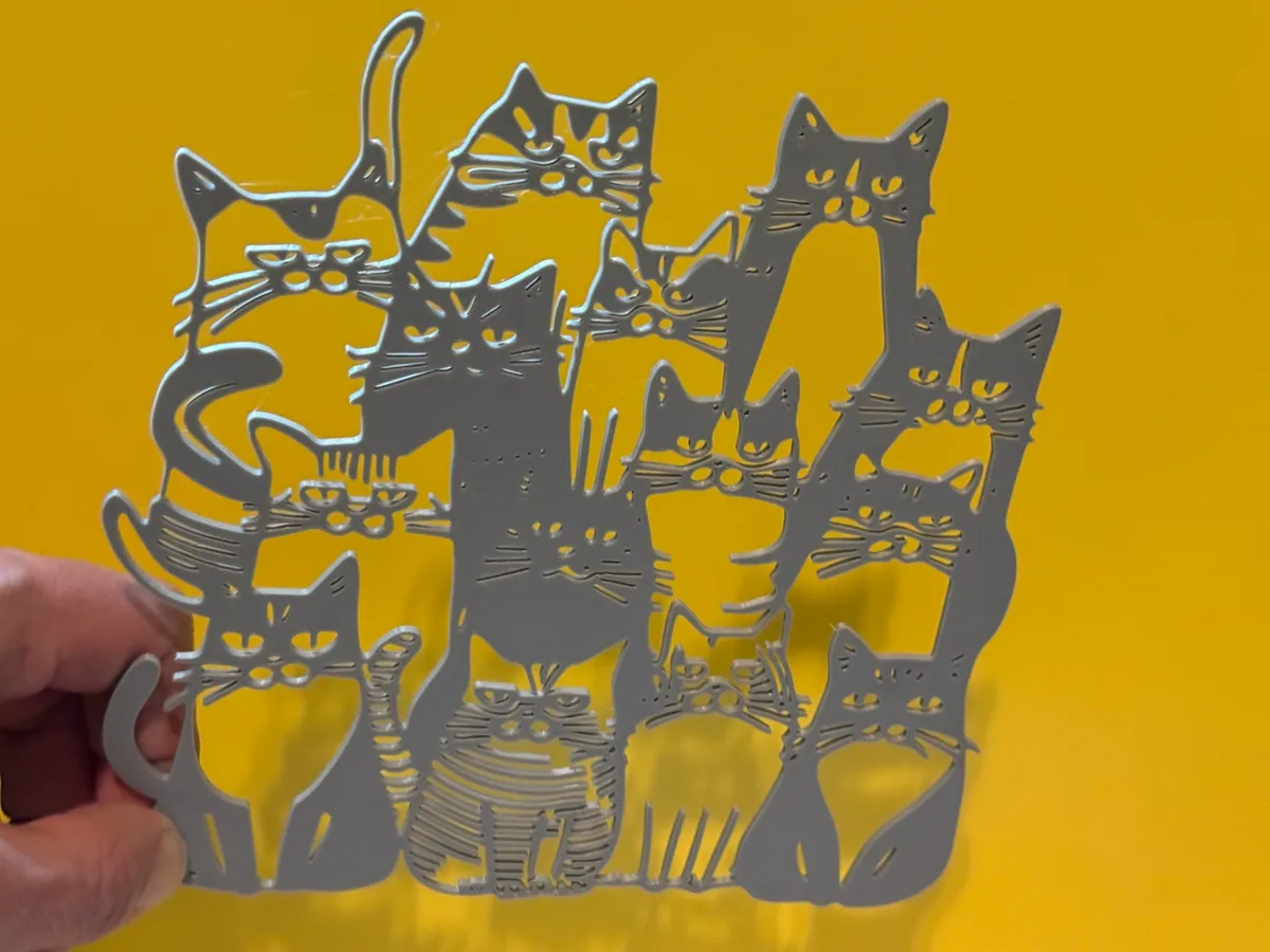Décoration murale silhouettes de chatons