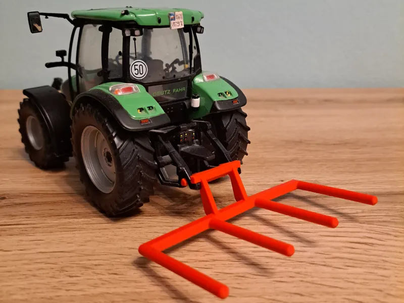 Tractor bale fork 1:32 