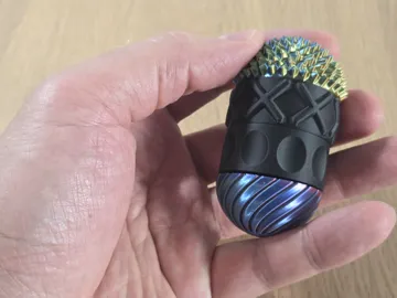 Objeto manipulable: Sensory MagSpin Fidget (Modular, Snap Fit, Magnet) — vista de referencia 4