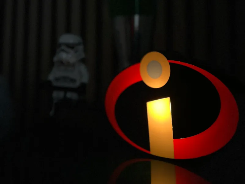 Disney Pixar The Incredibles Light Box