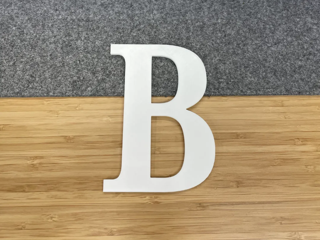 Lettre B