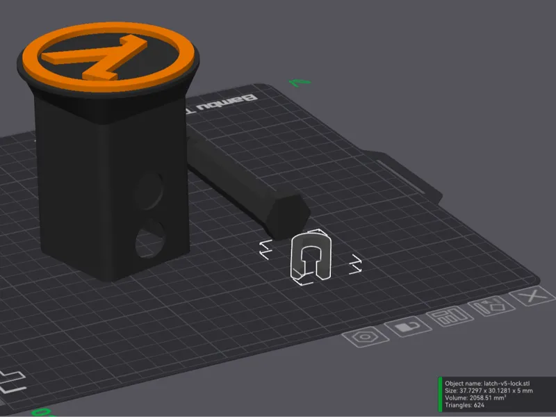 Half Life Hitch cover