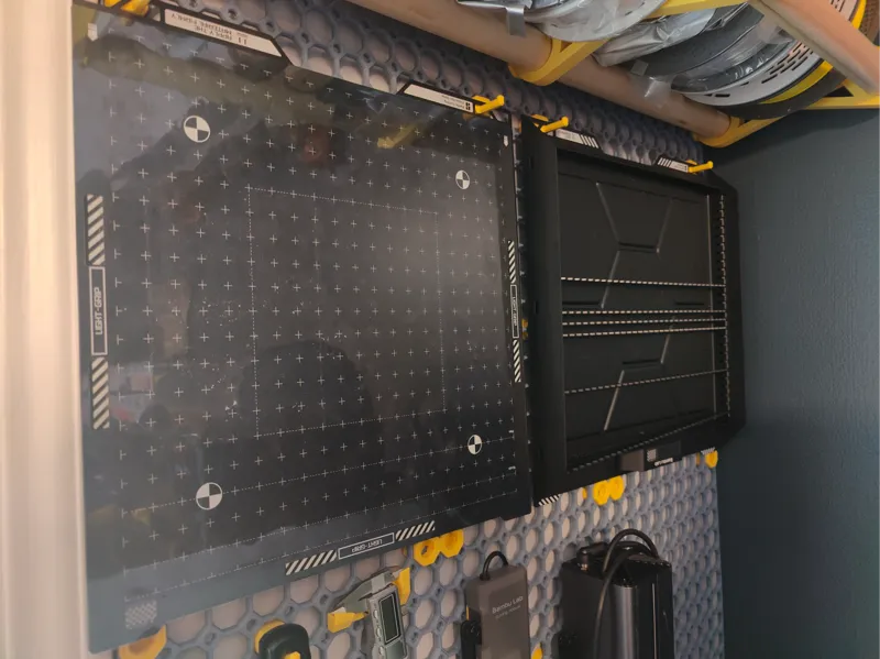 Multiboard H2D Plate Hanger
