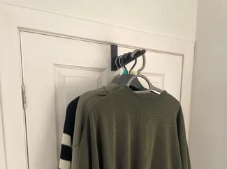Over door hanger rack V2