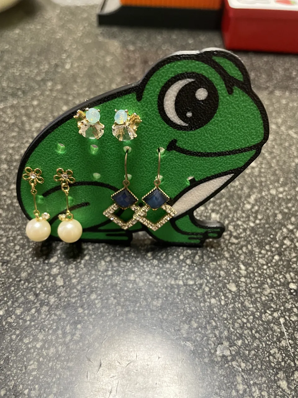 Frog Design Earring Holder view 2