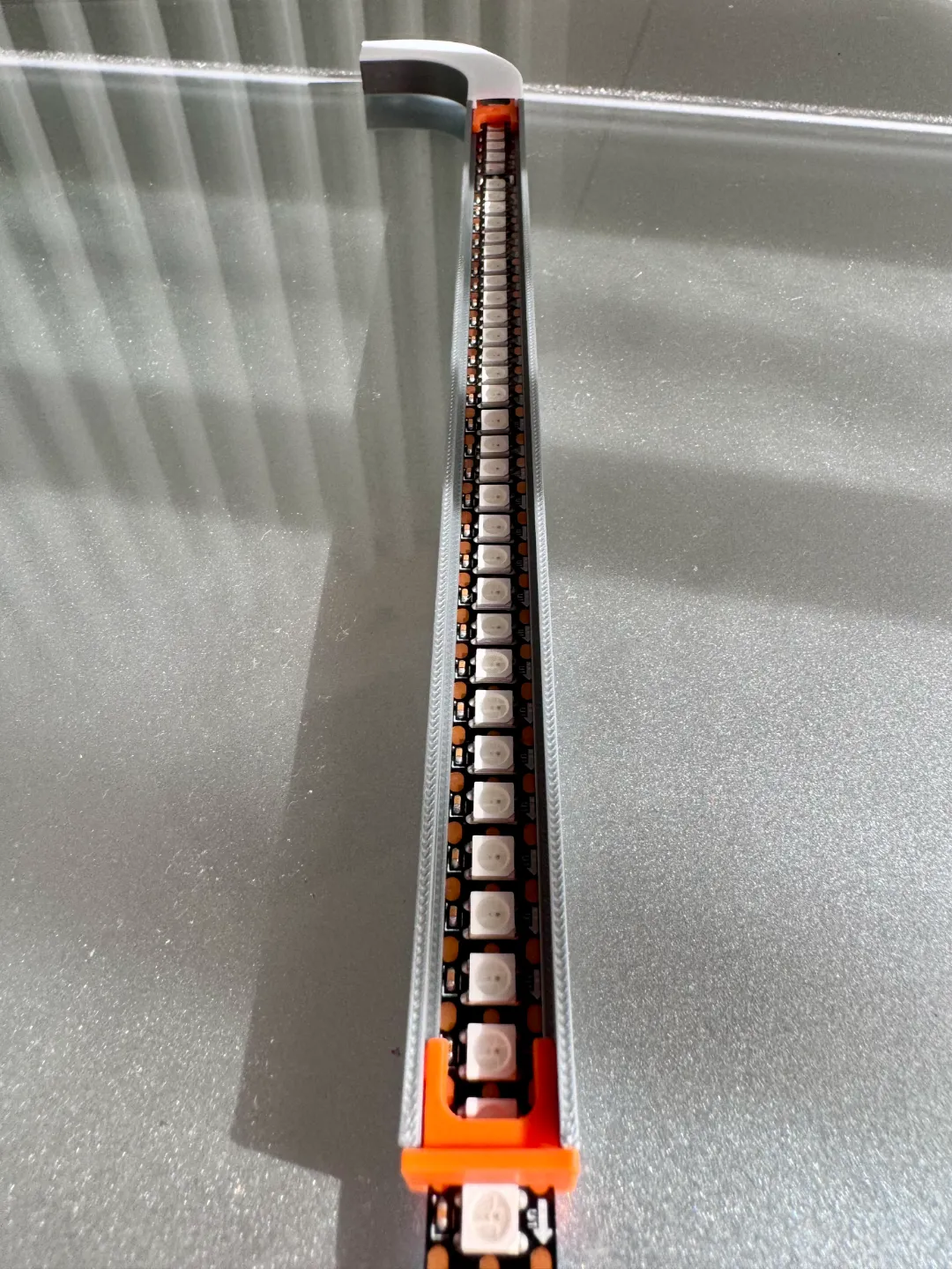 LED Strip Holder v2.1 Guides Diffusers Parametric view 4