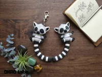 Original Lemur Flexi and Keychain