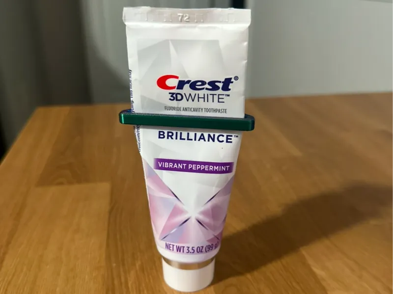 toothpaste squeezer