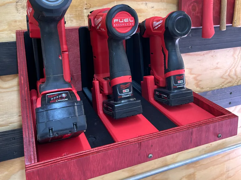 Milwaukee M18 Gauge Brad Nailer
