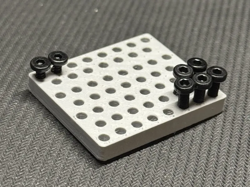 Small Screw Holder (Quick Print)