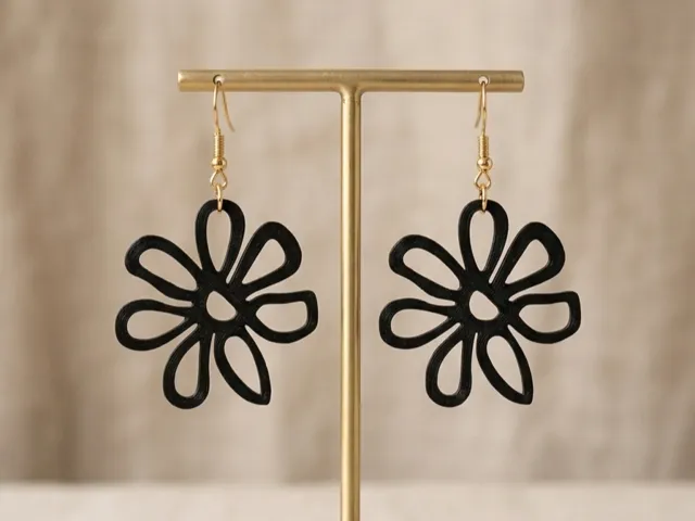 Pendiente Flor Asimetrica